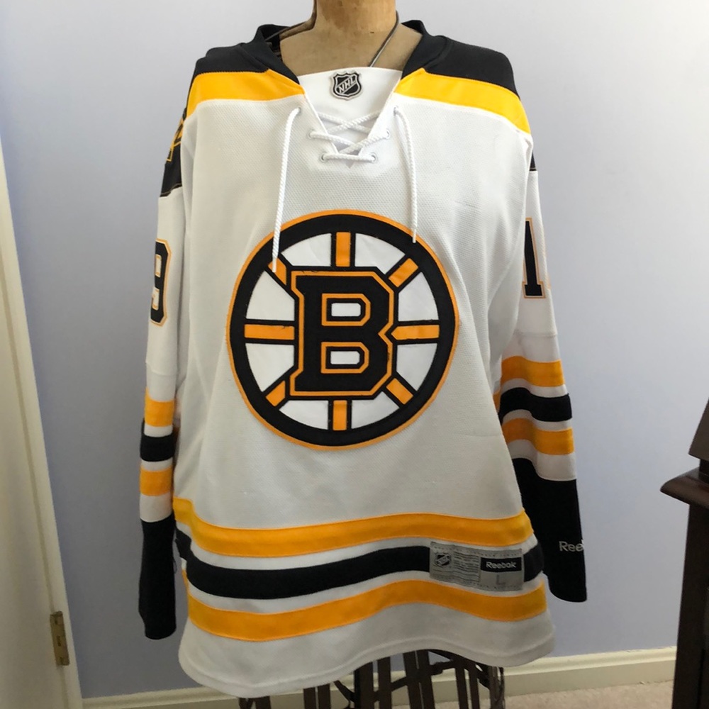 Tyler Seguin #19 Bruins white away game jersey